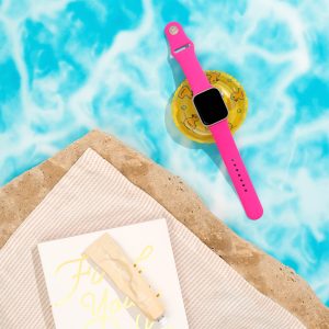 Classic Silicone Apple Watch Band – Hot Pink