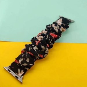 Scrunchie Apple Watch Band – Midnight Rose