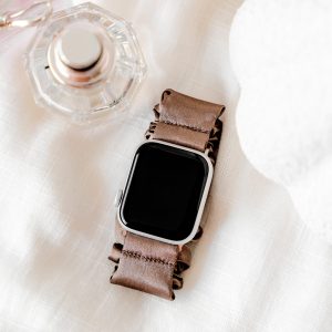 Scrunchie Apple Watch Band – Chocolate
