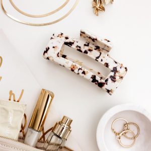 Vienna Claw Clip – Nougat