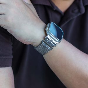 Beatus Magnetic Milanese Steel Band