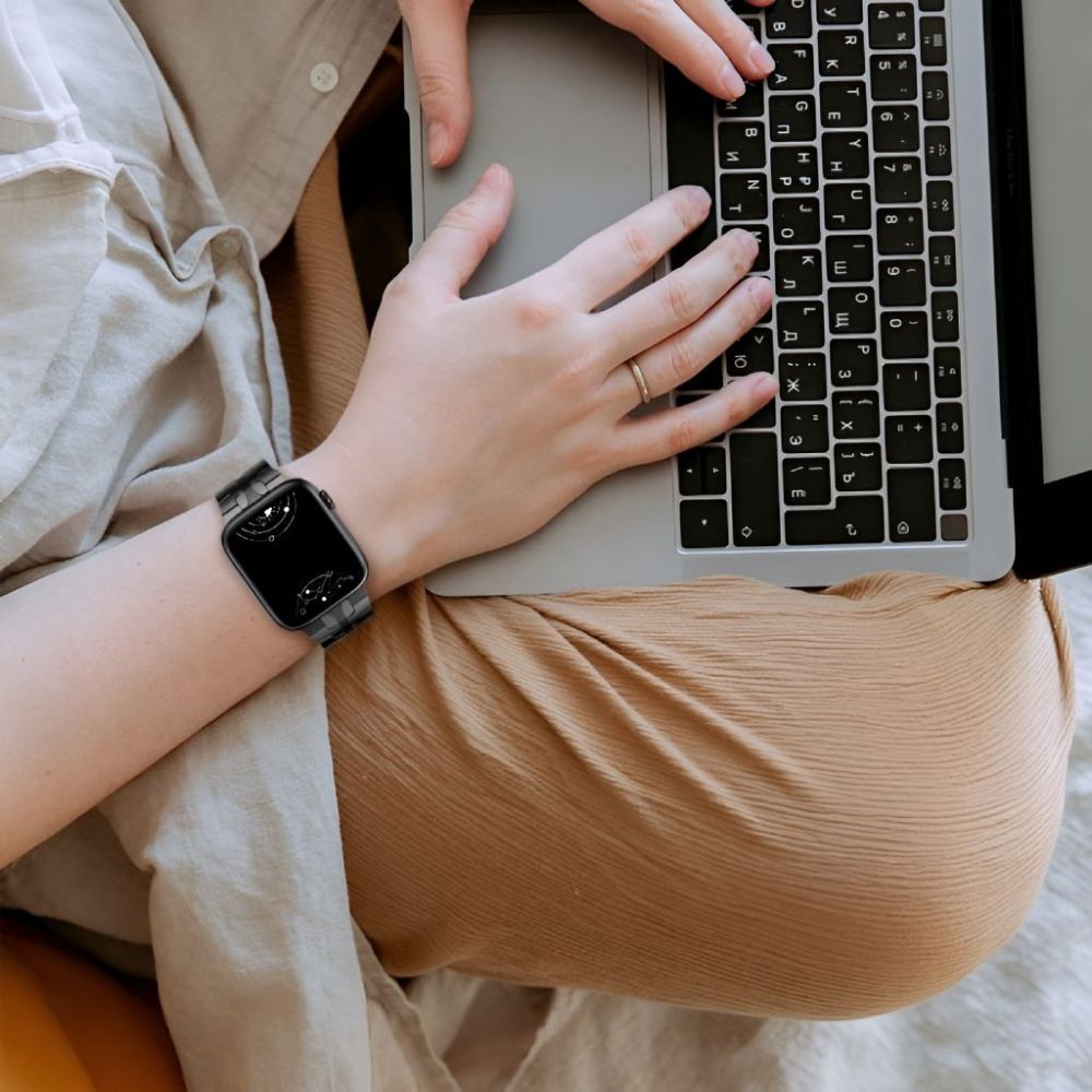 bellator-tough-luxury-band-3548236_1080x1080_crop_center