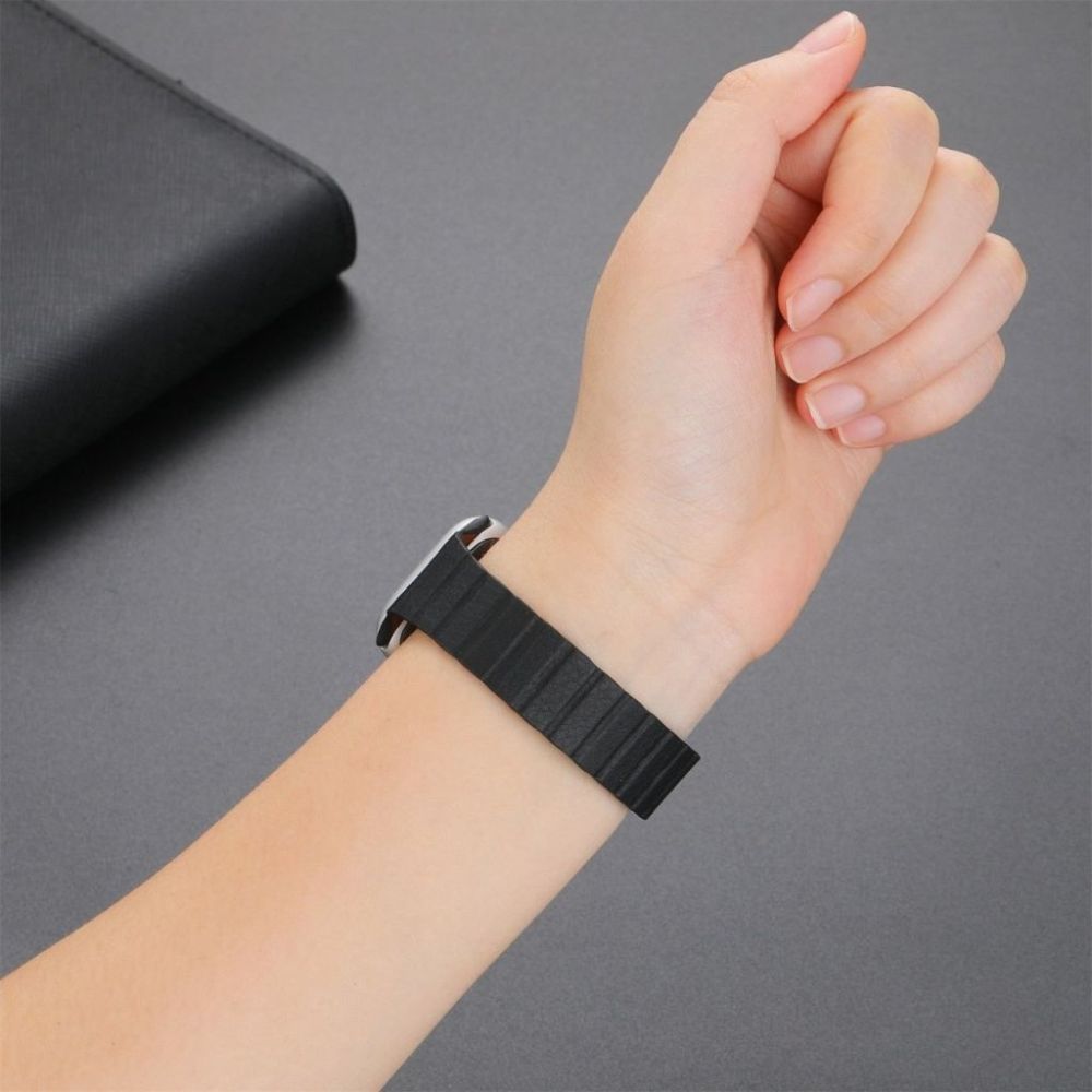 caeli-slim-leather-band-2022091_1080x1080_crop_center