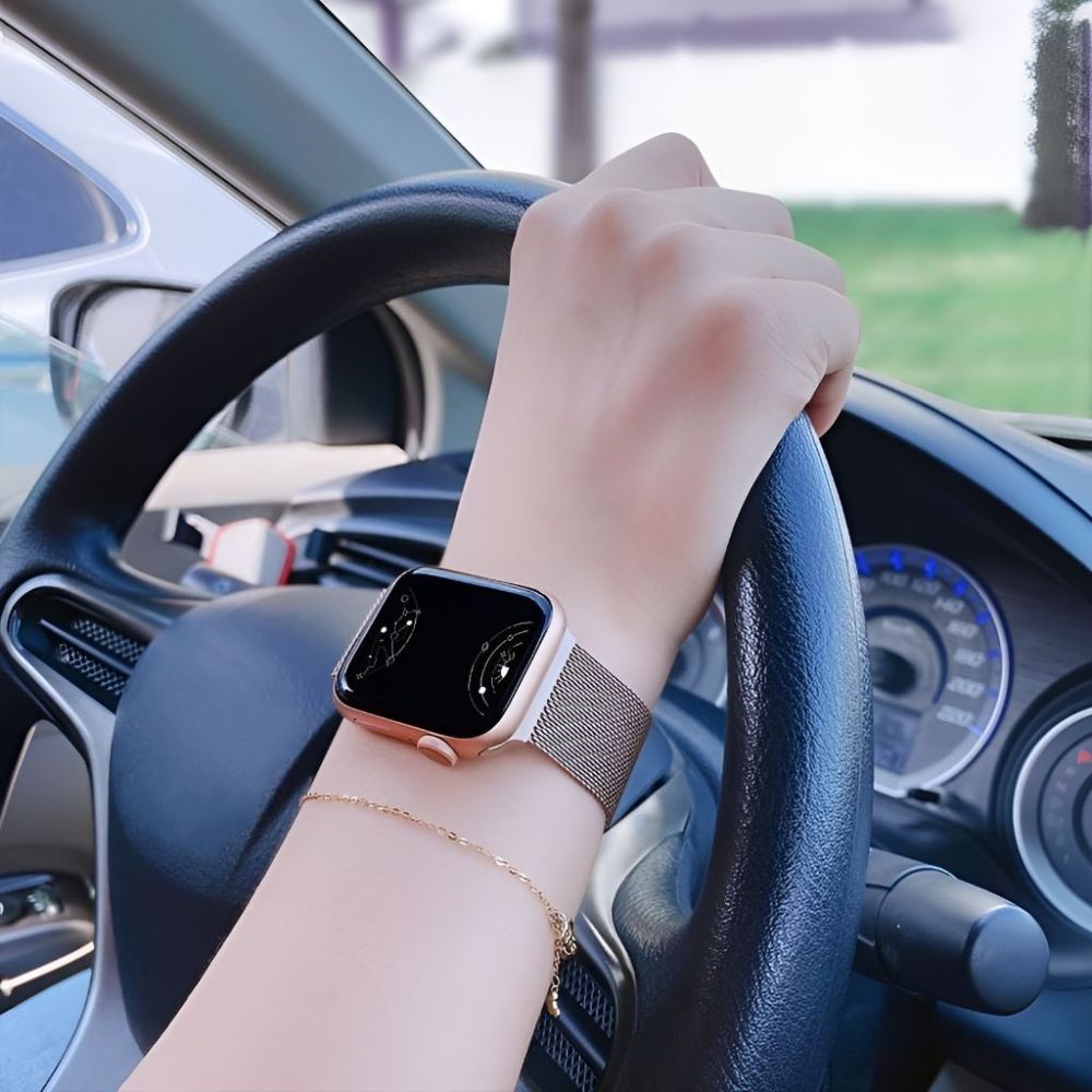 capita-milanese-stainless-steel-band-7871801_1080x1080_crop_center