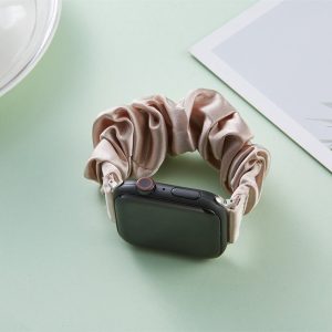 Scrunchie Apple Watch Band – Champagne